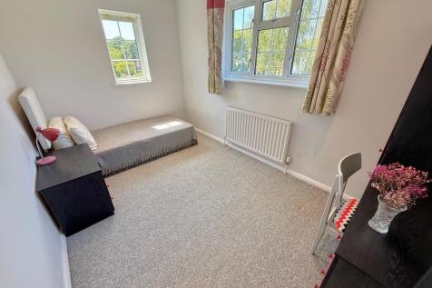 14 Preston Avenue...