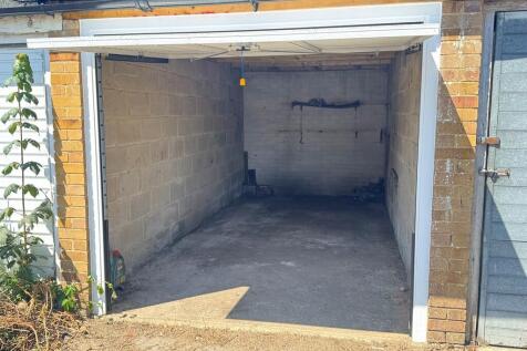 Garage - Campbell...