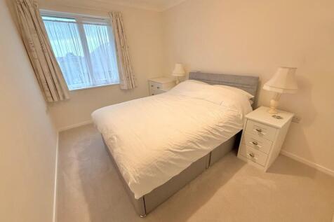 19 Nordsetter Bed...