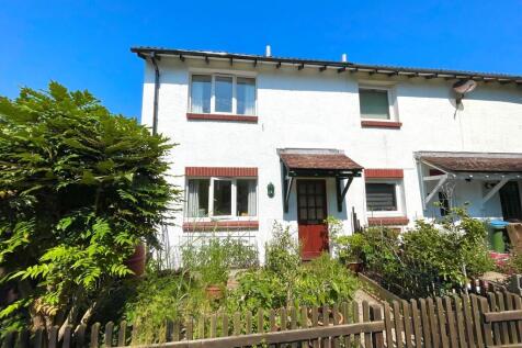 9 Beacon Way Fron...