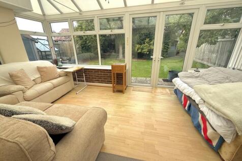 30 Clarence Drive...