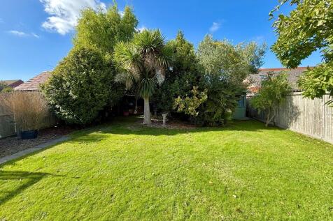 30 Clarence Drive...