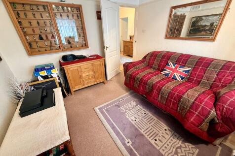 30 Clarence Drive...