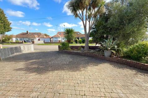 30 Clarence Drive...