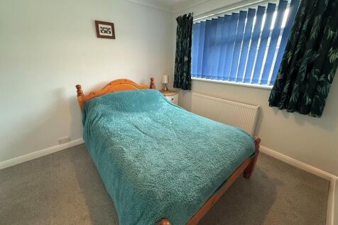 121 Mallon Dene B...