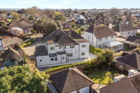 Grange Park, 14-0...