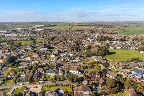 Grange Park, 14-0...