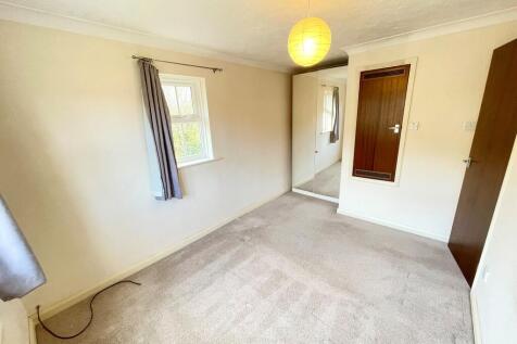 50 Kendal Close B...