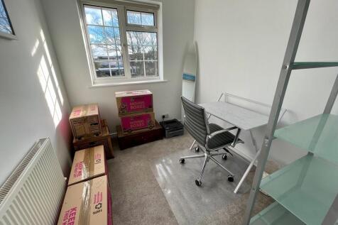 40 Beaumont Park ...