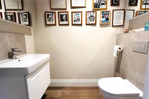 Separate Wc