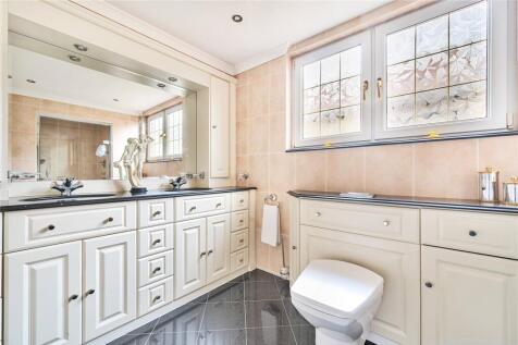 Ensuite Shower Room