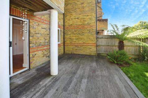 Rear Decking