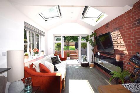 Dining/Family Room