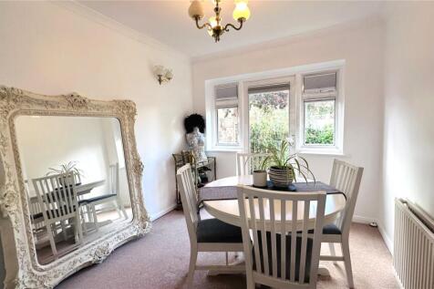 Living /Dining