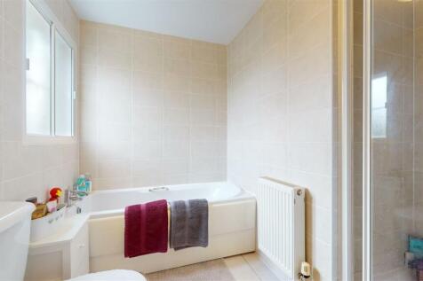 en-suite bathroom