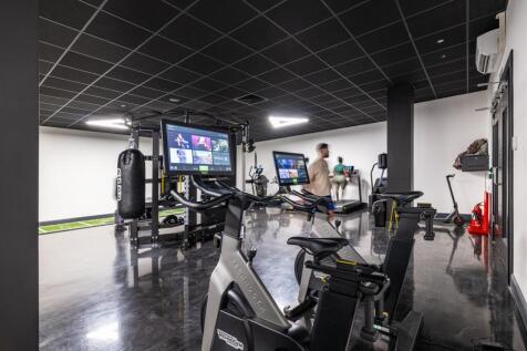 GYM (4).jpg
