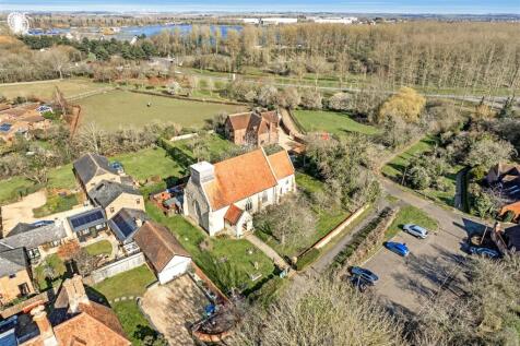 Woolstone-Chruch-1.jpg
