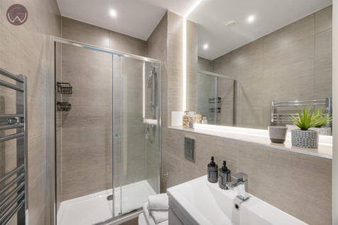 Foxhunter Drive, Milton Keynes 10 © David Phillips