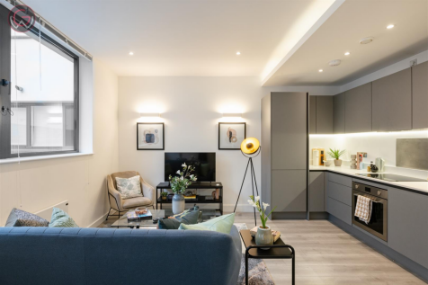 Foxhunter Drive, Milton Keynes 11 © David Phillips