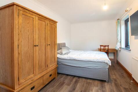 first floor studios_25.jpg