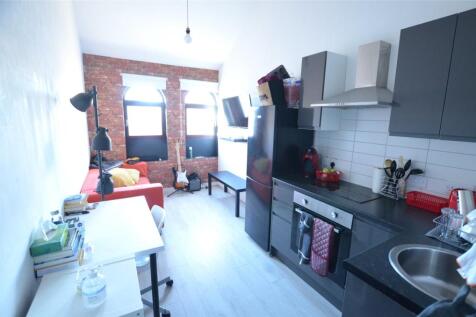 Lounge/Kitchen