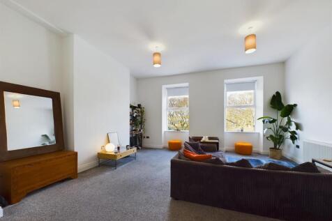 lounge 2.jpg