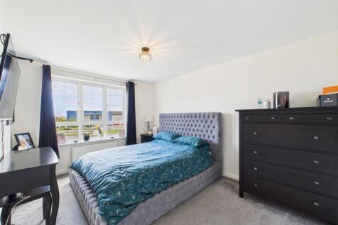 Bed 1 - 1.jpg