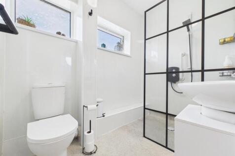 Bath 1.jpg