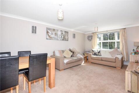 Dining/Living Room