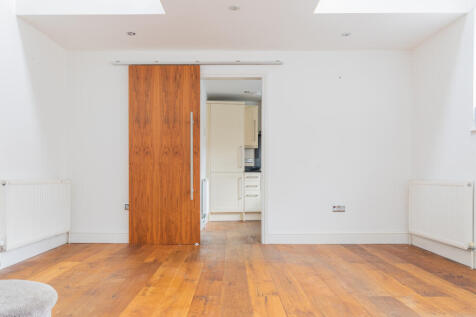 Reception-Room-(1)