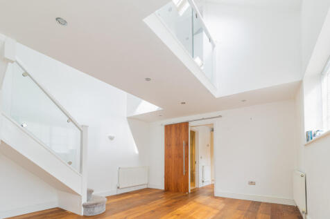 Reception-Room-(4)