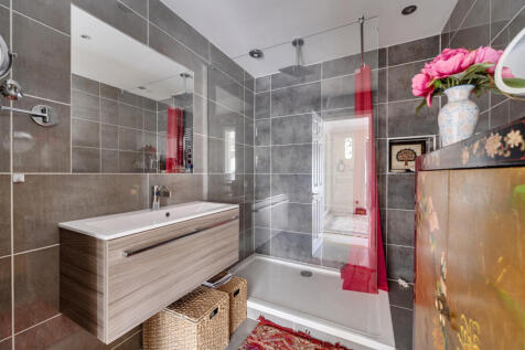 1365613-27-68f245...