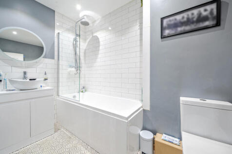 1359647-1-68da784...