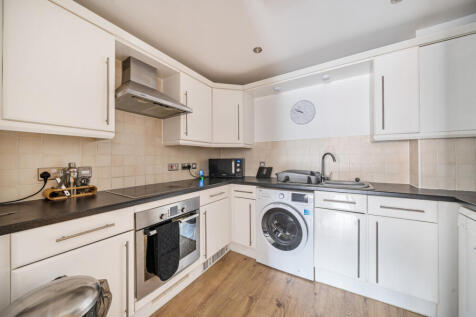 1361926-14-68dcf7...