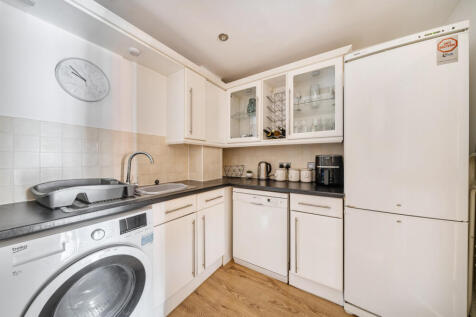 1361926-15-68dcf7...