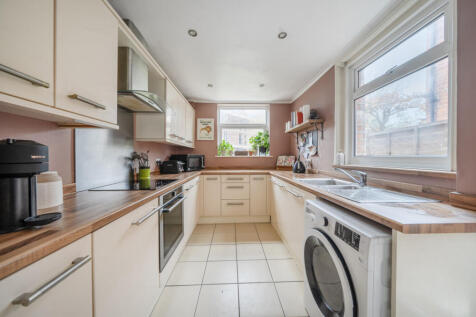 1369537-7-68ef7ef...