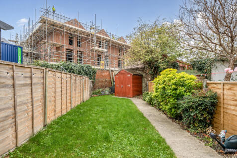 1369537-8-68ef7f0...