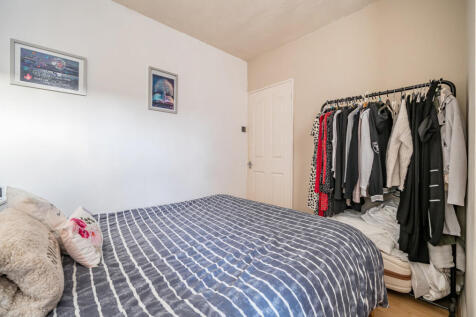 1369302-6-68f66b2...