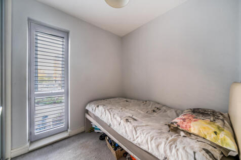 1375708-13-690b8f...