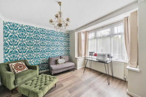 1302252-7-683f05b...