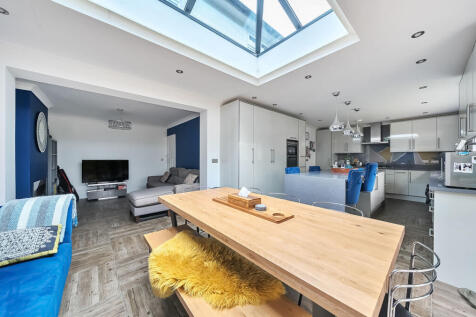 1302252-3-683f055...