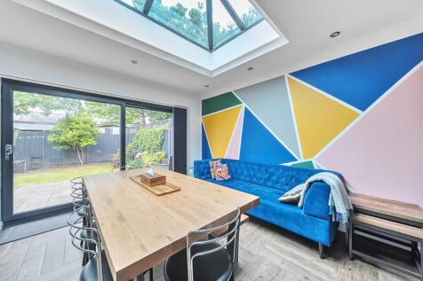 1302252-2-683f054...