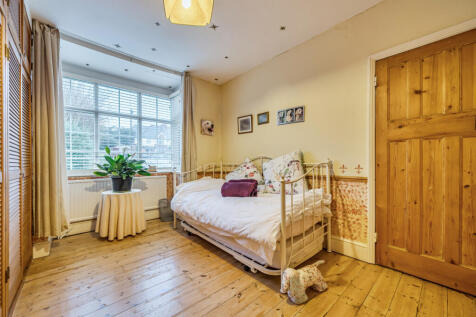 1380974-3-69174a1...