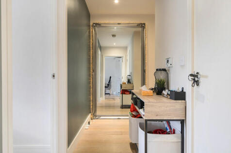 1383305-4-691c5ce...