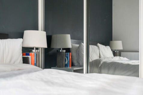 1383305-13-691c5d...