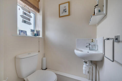 1371775-17-6900e8...