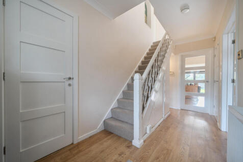 1371775-18-6900e8...