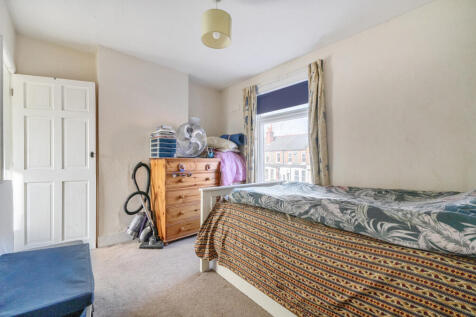 1375941-4-6939629...