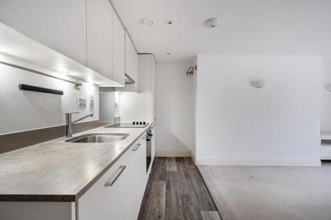 1369097-12-68ee10...