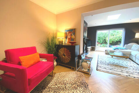 Dining Area/Recep...